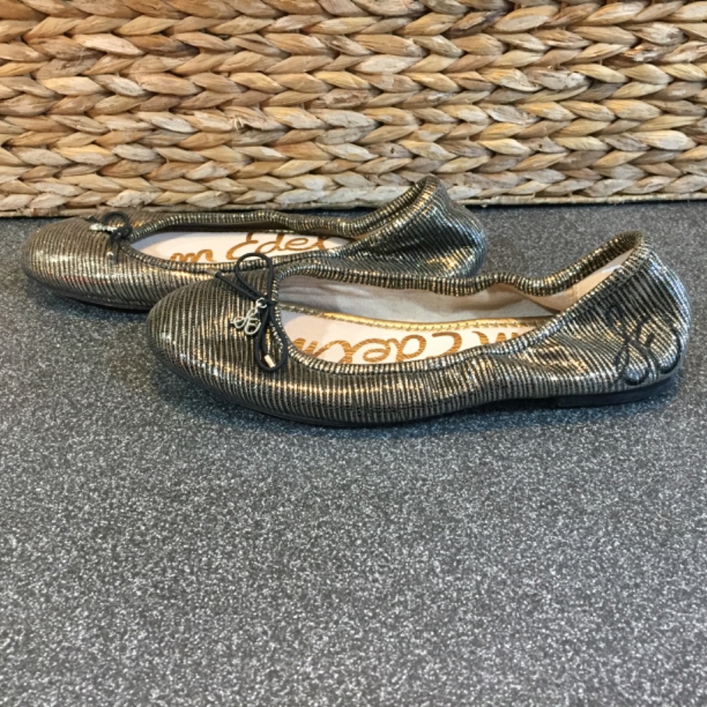Sam Edelman Metallic Flats with Black Bow - Picture 6 of 11